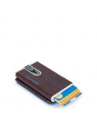 Piccoli comodi e tascabili,i porta carte di credito sono accessori